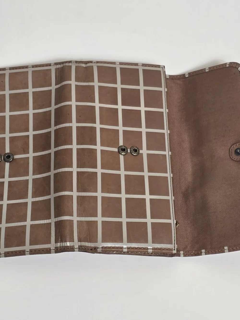 Fossil tan wallet